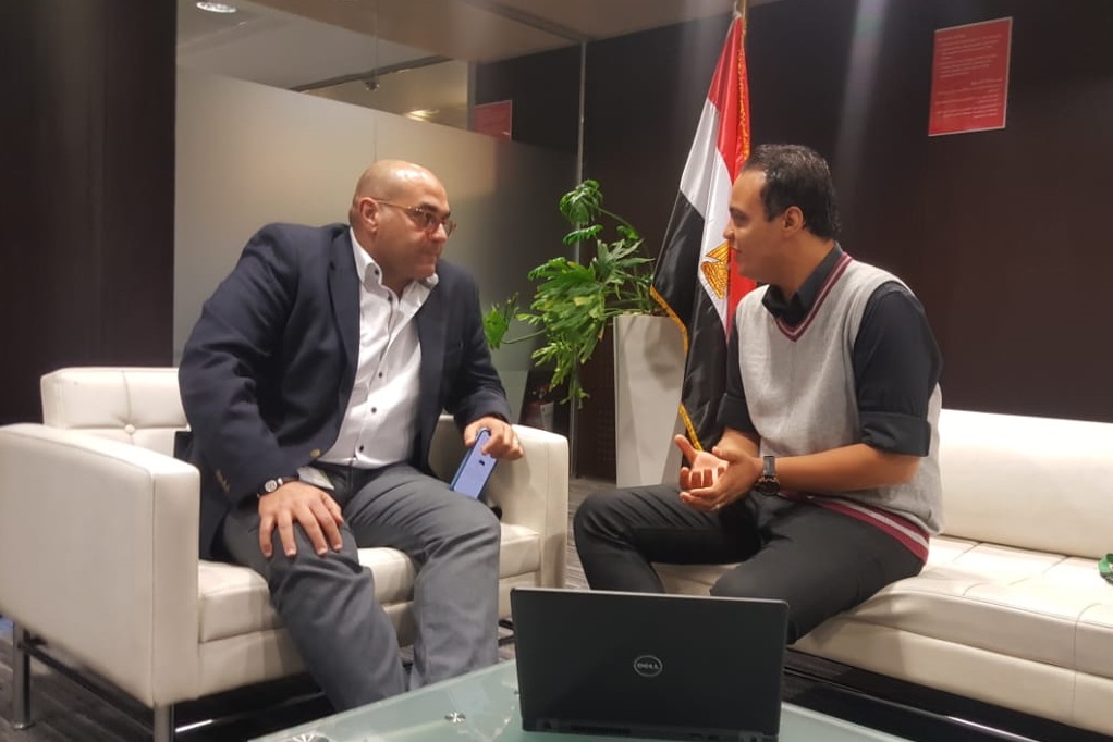 محرر دوت مصر مع المهندس خالد حجازي الرئيس التنفيذي للقطاع المؤسسي بشركة اتصالات مصر