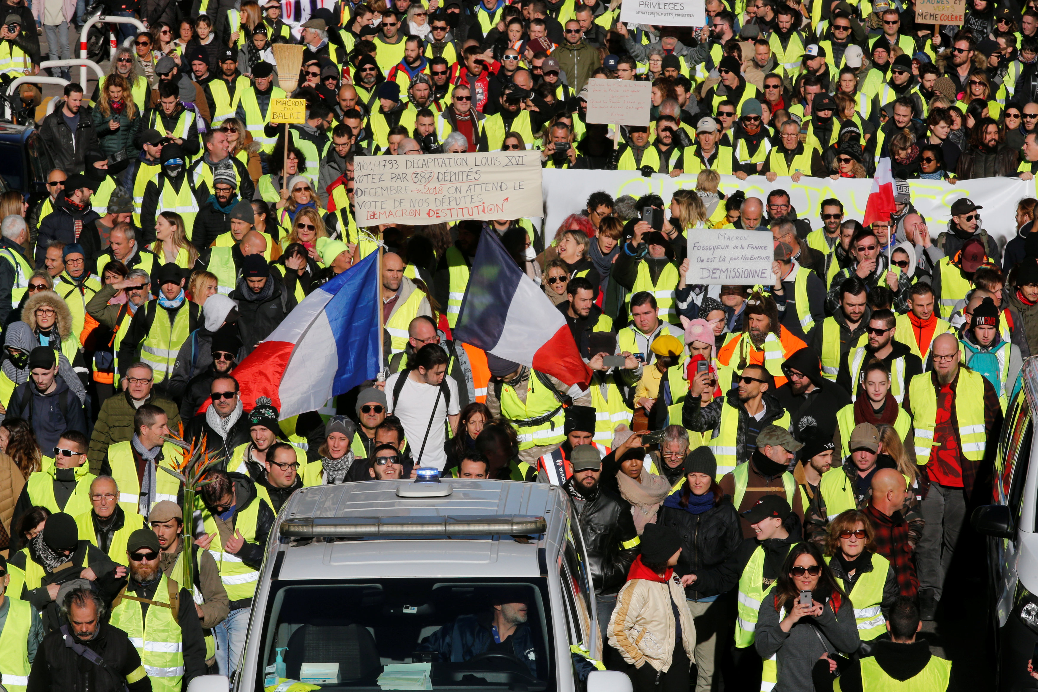 مظاهرات فرنسا (23)