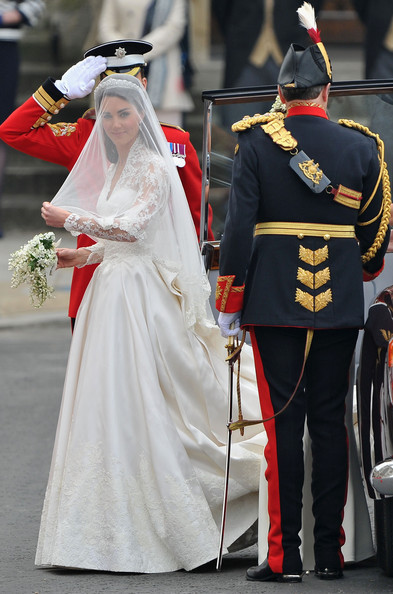 Kate Middleton Guests Arrive Royal Wedding NjFfnkx7YXtl