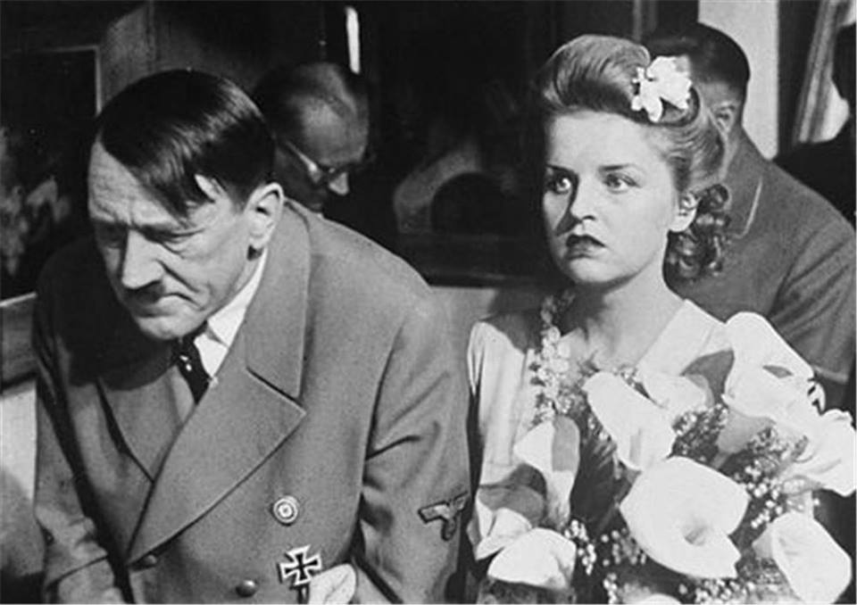 هتلر وزوجته