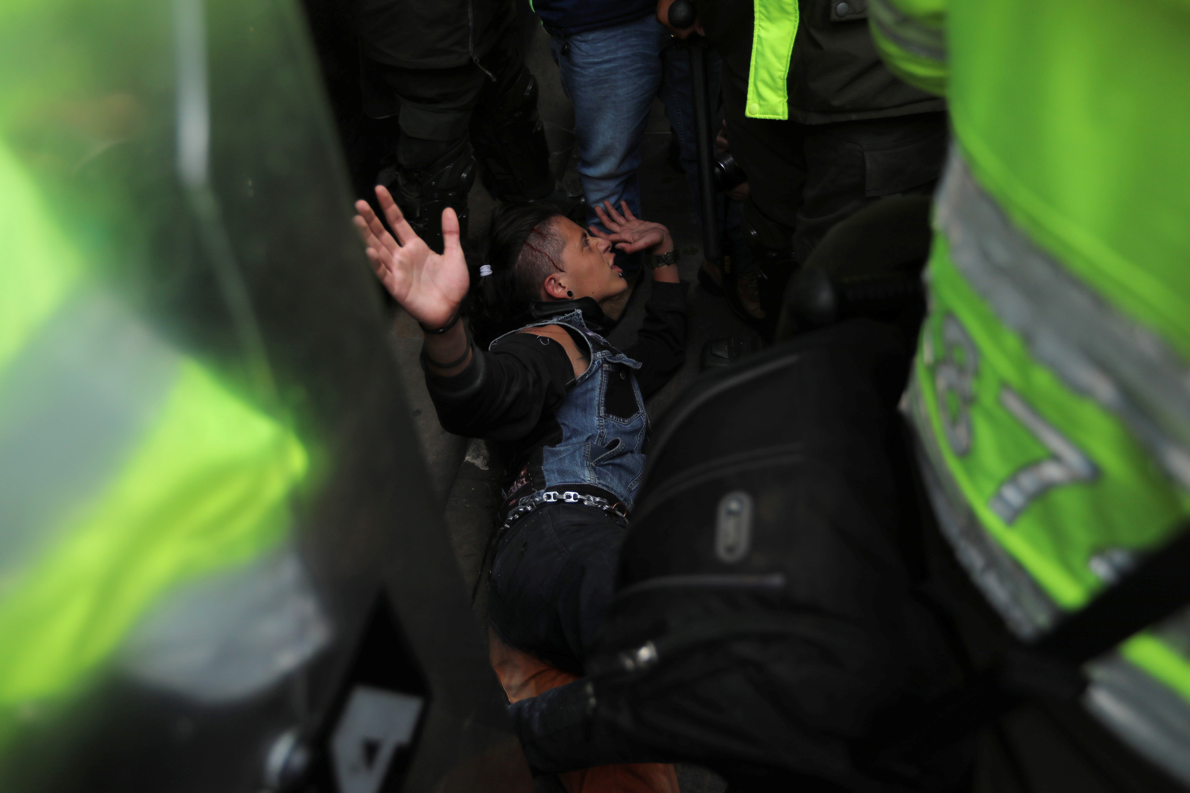 1510812-جانب-من-الاحتجاجات-والعنف-فى-كولومبيا-(2)