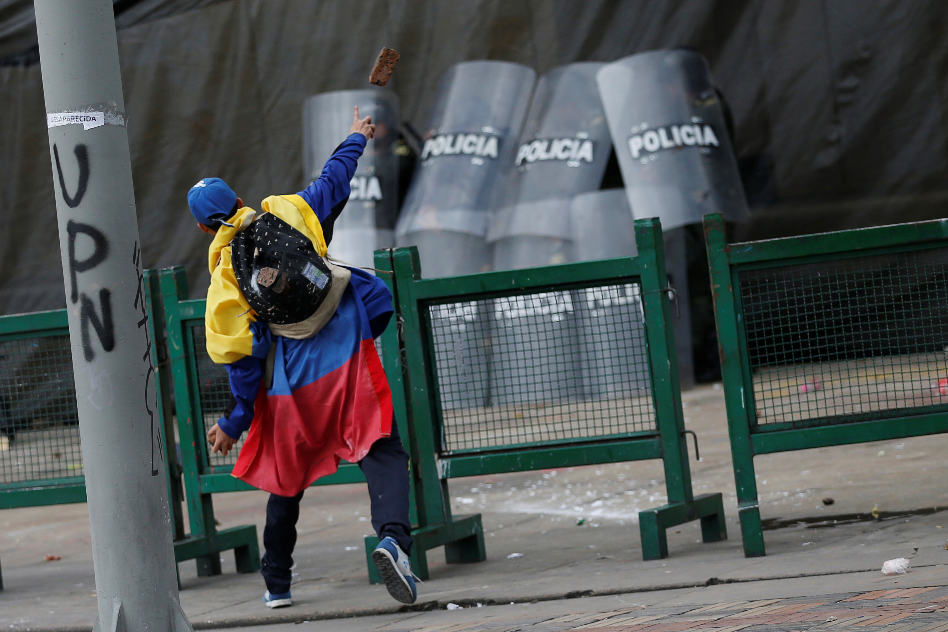 1538856-جانب-من-الاحتجاجات-والعنف-فى-كولومبيا-(6)