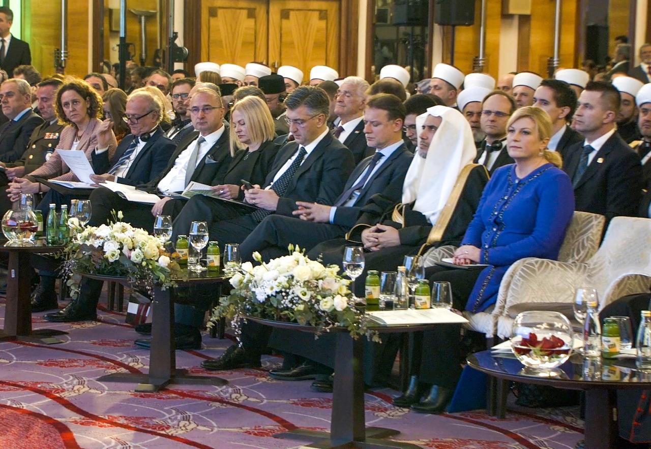 تكريم رئيسة كرواتيا وأمين رابطة العالم الإسلامى (4)