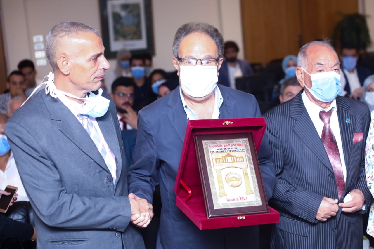 إطلاق اسم الشهيد محمد أشرف على مدرج بمستشفى سعاد كفافى