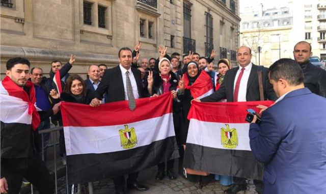 مشاركة المصريين بالخارج  فى الانتخابات الرئاسية