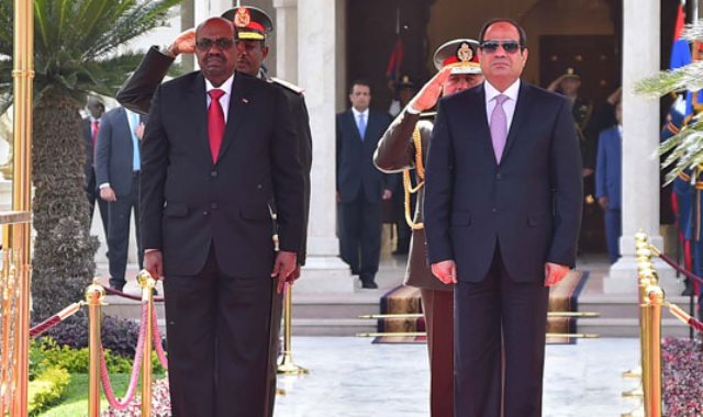 الرئيس السيسي ونظيره السوداني