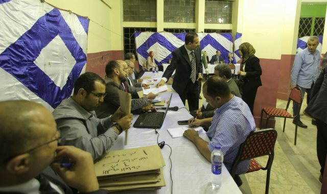 فرز أصوات المصريين في الانتخابات الرئاسية 
