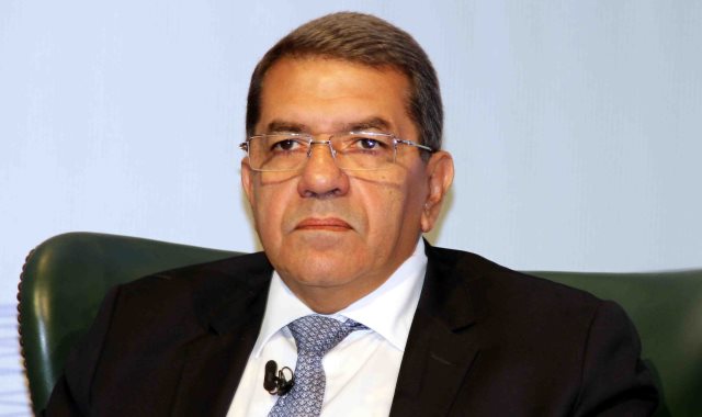 عمرو الجارحي  وزير المالية