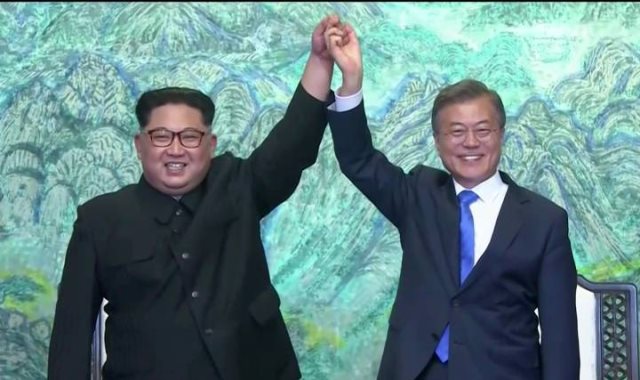 رئيسا كوريا الشمالية والجنوبية