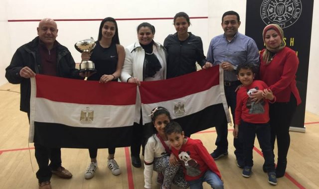 سفارة مصر تحتفى بفوز روان العربى ببطولة الإسكواش