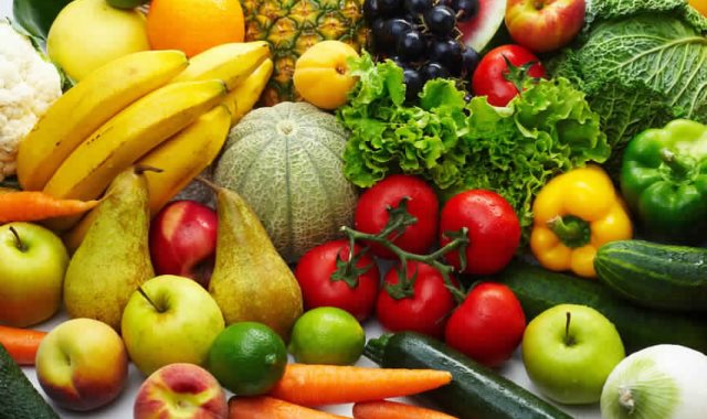 استقرار أسعار الخضروات والفاكهة اليوم الجمعة