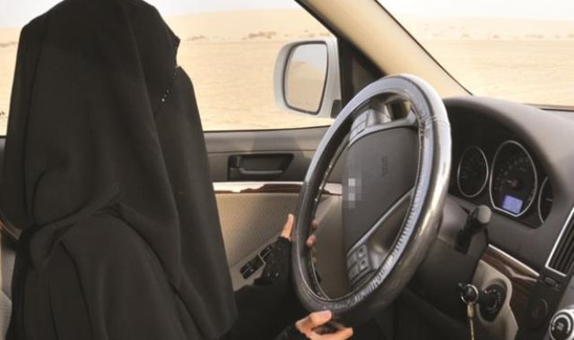 قيادة النساء للسيارات