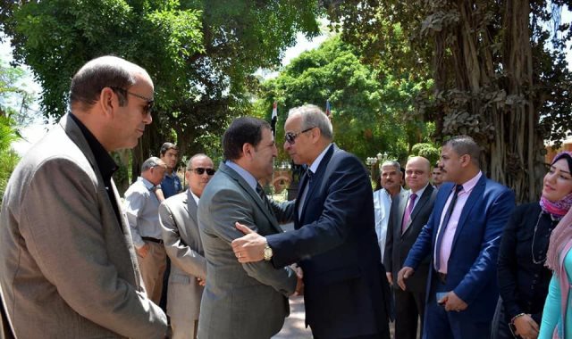 محافظ القليوبية يستقبل سفير أذربيجان