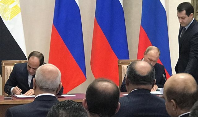 الرئيس السيسى ونظيره الروسى يوقعان على اتفاقية الشراكة الشاملة