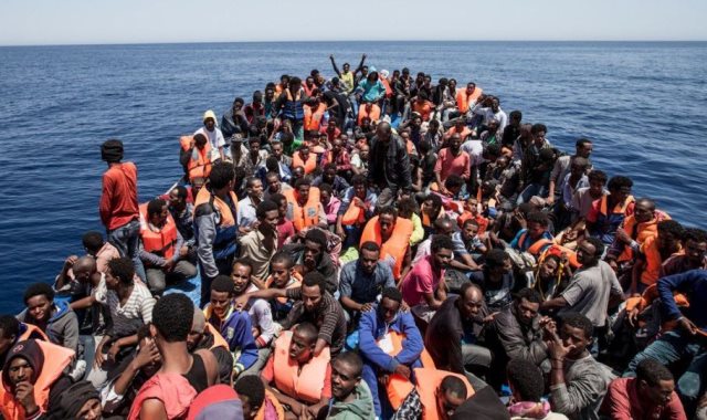 البحرية التونسية تضبط 48 شخصا فى محاولة هجرة غير شرعية