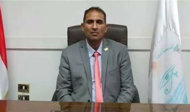 أحمد غلاب رئيس جامعة أسوان