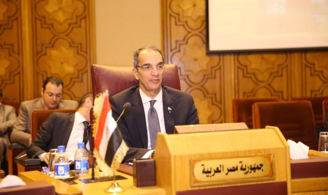 : عمرو طلعت وزير الاتصالات وتكنولوجيا المعلومات
