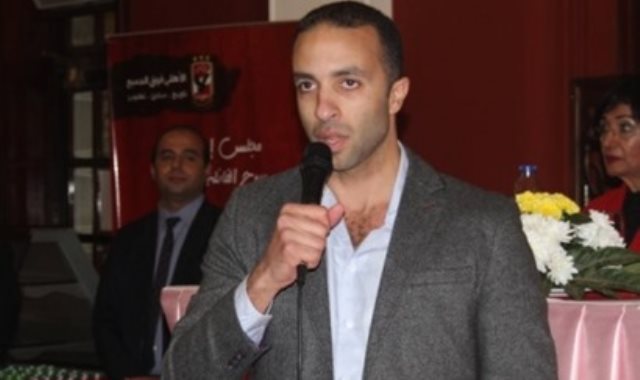 محمد سراج الدين عضو مجلس إدارة النادى الأهلي