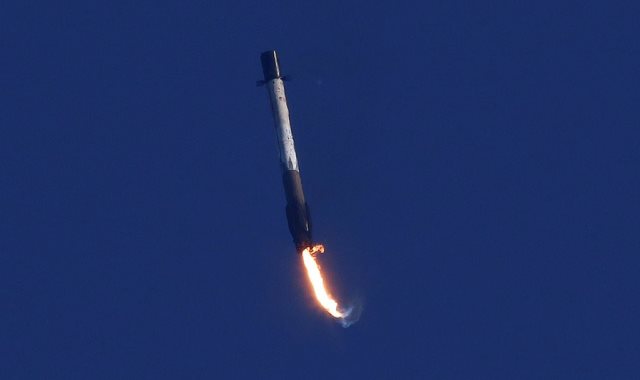 صاروخ سبيس إكس 