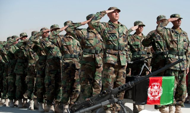 عناصر من الجيش الافغانى