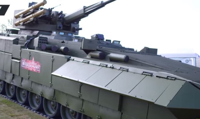 روسيا تختبر عربة مشاة قتالية متطورة مزودة بمدفع ورشاش مزدوج