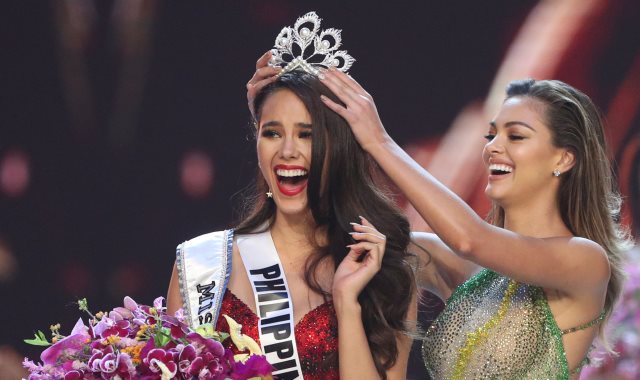 الفلبينية كاتريونا ملكة جمال العالم