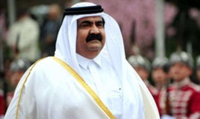  أمير قطر السابق حمد بن خليفة