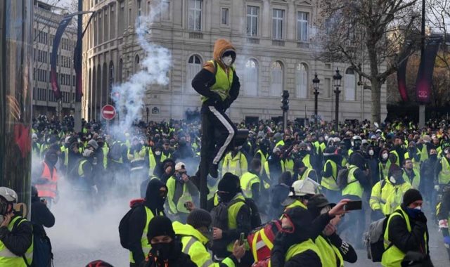 احتجاجات فى فرنسا - ارشيفية