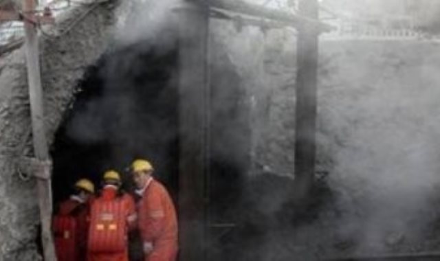 وفاة 9 عمال خنقا بسبب الدخان داخل منجم فى روسيا