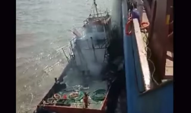 جانب من انفجار القارب