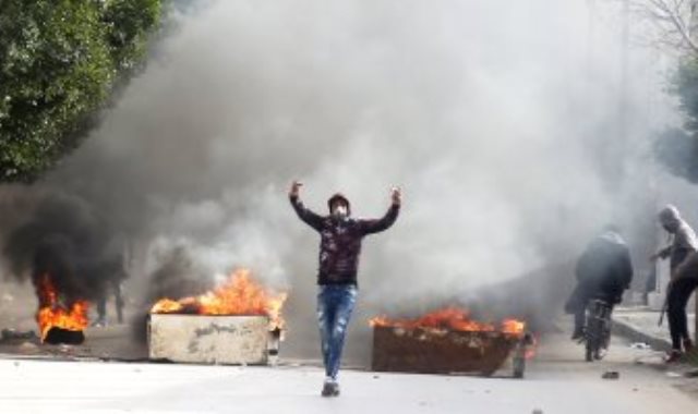 الاشتباكات فى تونس