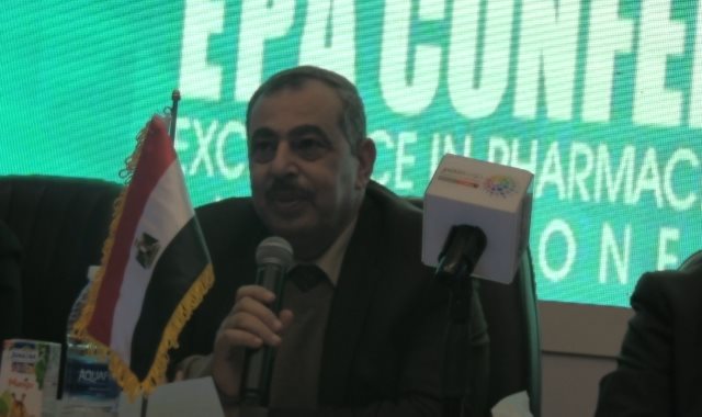 الدكتور حسام الخطيب رئيس قطاع مكتب وزيرة الصحة