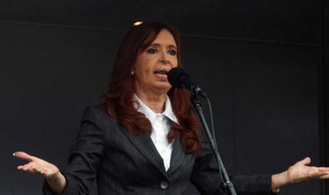 السيناتورة كريستينا كيرشنر، رئيسة الأرجنتين السابقة 