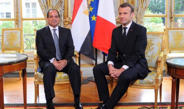 الرئيس الفرنسي ماكرون في ضيافة الرئيس المصري عبد الفتاح السيسي
