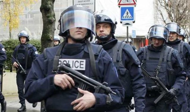   الشرطة الفرنسية