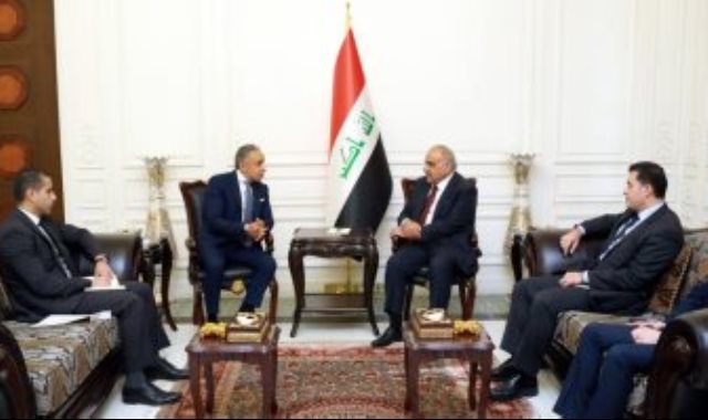 رئيس وزراء العراق يستقبل سفير مصر فى بغداد