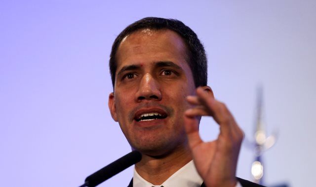 خوان جوايدو زعيم المعارضة الفنزويلية 