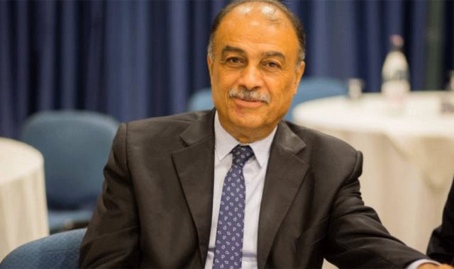 وزير الصحة التونسي عبد الرؤوف الشريف