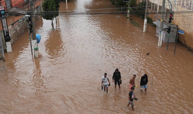 فيضانات فى البرازيل