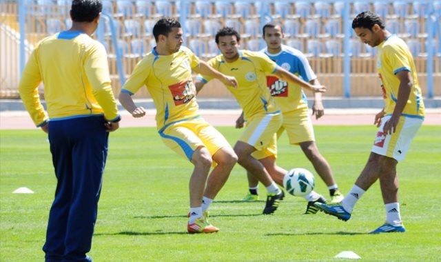 أسامة إبراهيم لاعب الإسماعيلى