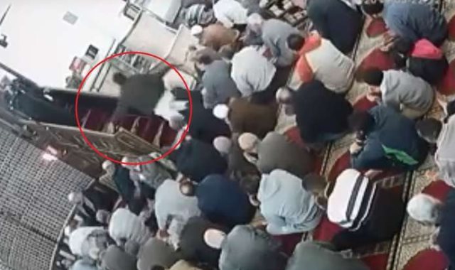  الاعتداء على إمام مسجد بالاسكندرية