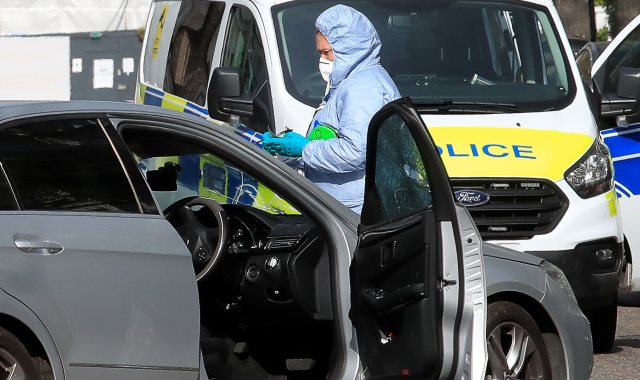 شرطة لندن تطلق النار على مركبة صدمت سيارة السفير الأوكرانى