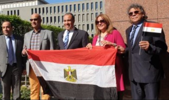 السفير بدر عبد العاطى والمصريين بالخارج