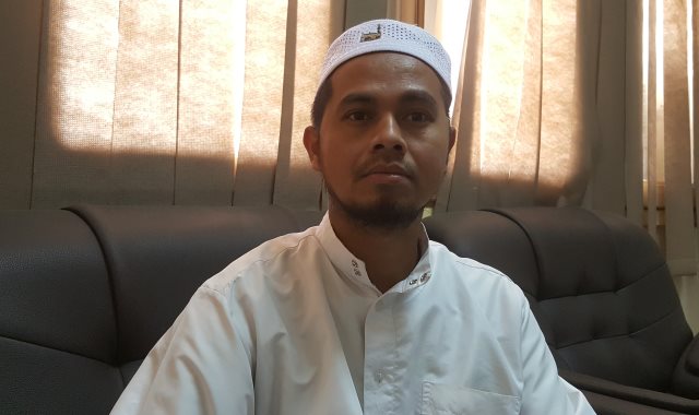 محمد صالح الطالب بكلية الدراسات الاسلامية من تايلاند