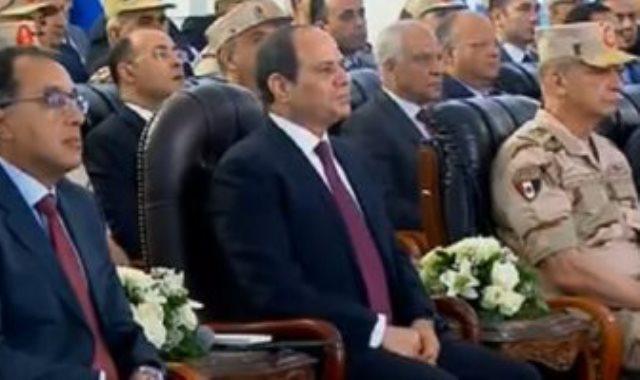 الرئيس عبدالفتاح السيسى خلال افتتاح محور روض الفرج