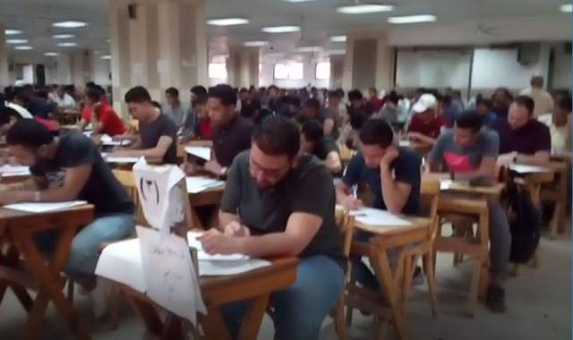 امتحانات كلية حقوق عين شمس