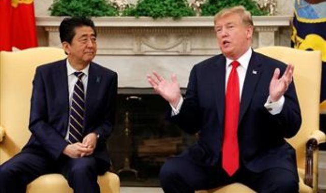  الرئيس الأمريكي يلتقى رئيس وزراء اليابان