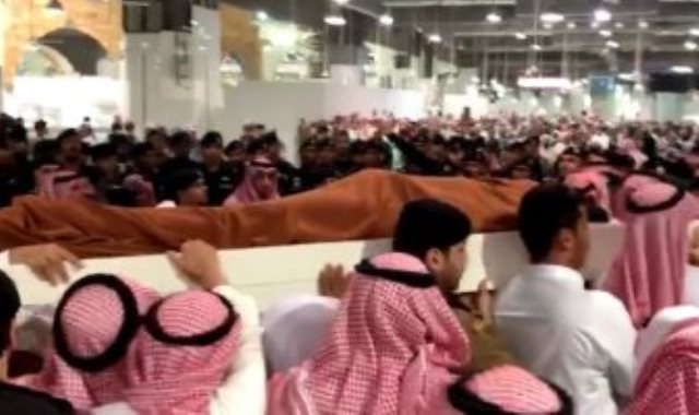 جنازة اللواء بالحرس الملكي السعودى عبد العزيز الفغم