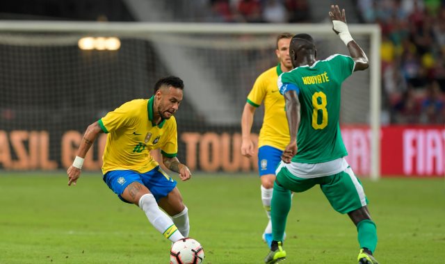 البرازيل ضد السنغال