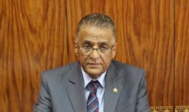 إبراهيم شاهين وكيل أول نقابة المعلمين